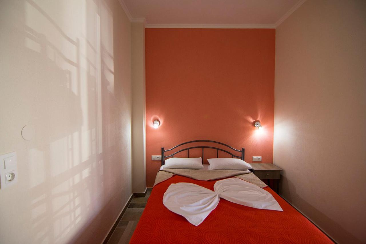 Christodoulos Eleftheria House Nea Vrasna Exterior foto