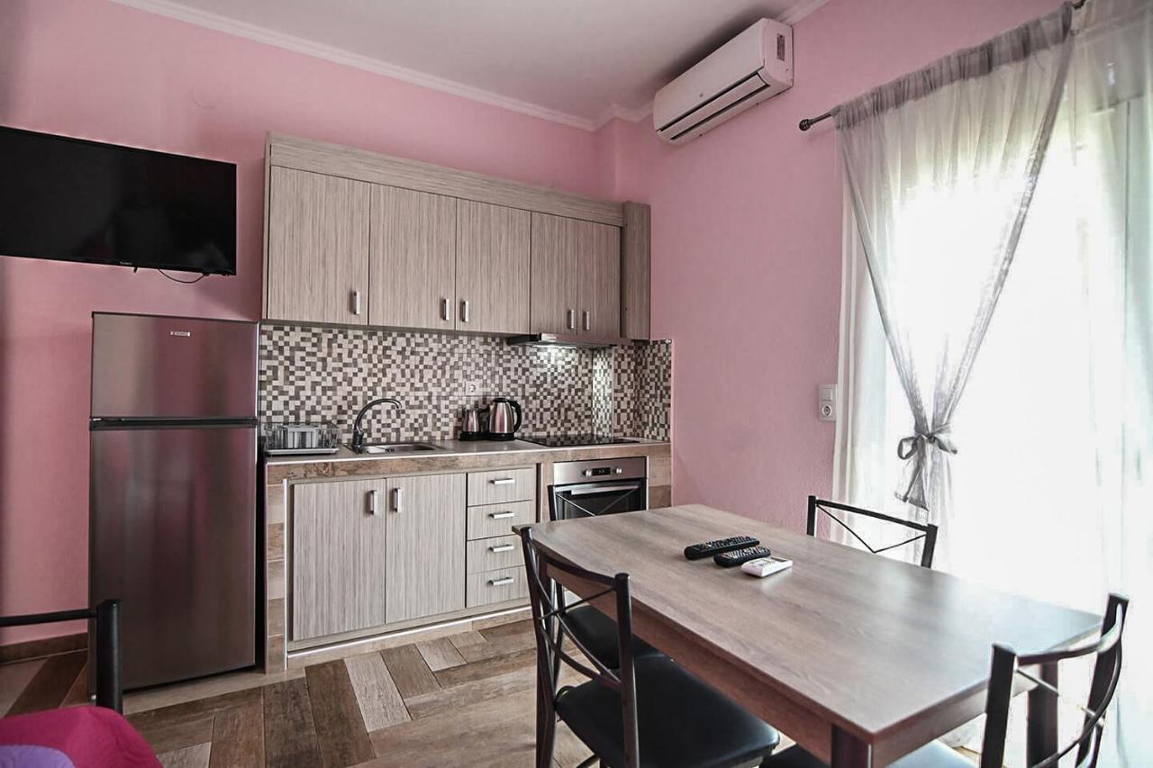 Christodoulos Eleftheria House Nea Vrasna Exterior foto